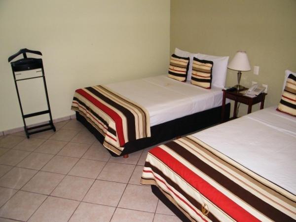 Madero Suites Coatzacoalcos Kamer foto