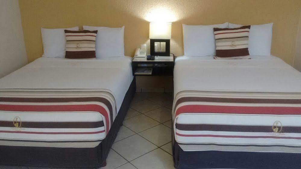 Madero Suites Coatzacoalcos Buitenkant foto