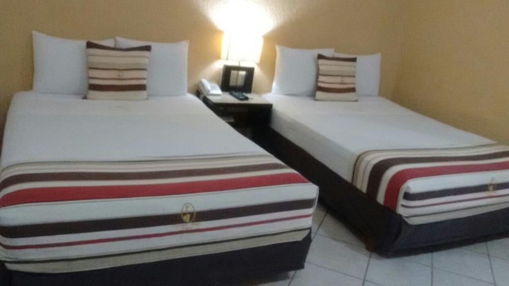 Madero Suites Coatzacoalcos Buitenkant foto